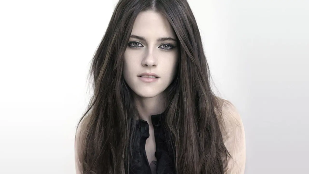 Kristen Stewart Ingin <i>Move On</i> Lewat Rambut Baru