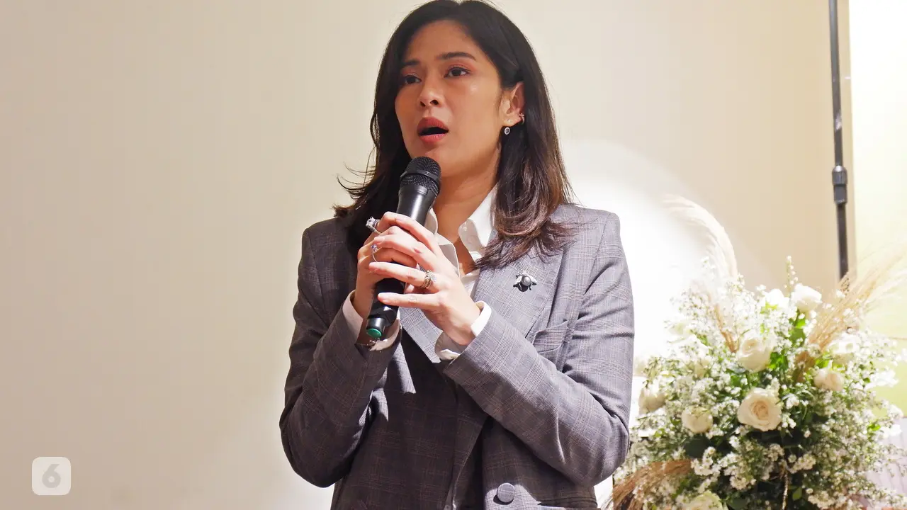 Dian Sastrowardoyo