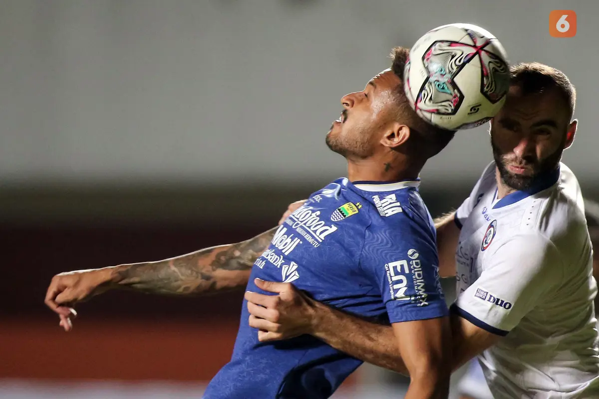 Foto: Menang Tipis, Arema FC Gusur Posisi Persib Bandung di Klasemen Sementara BRI Liga 1