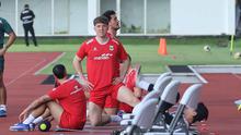 Sebanyak 15 pemain Skuad Garuda telah bergabung dan menjalani sesi latihan yang digelar di Lapangan Stadion Madya, Senayan, Jakarta, Selasa (24/3/2026) sore. Tampak dalam foto, pemain Timnas Indonesia, Ole Romeny saat mengikuti sesi latihan perdana di Lapangan Stadion Madya, Kompleks Gelora Bung Karno, Senayan, Jakarta, Selasa (24/3/2026). (Bola.com/M Iqbal Ichsan)