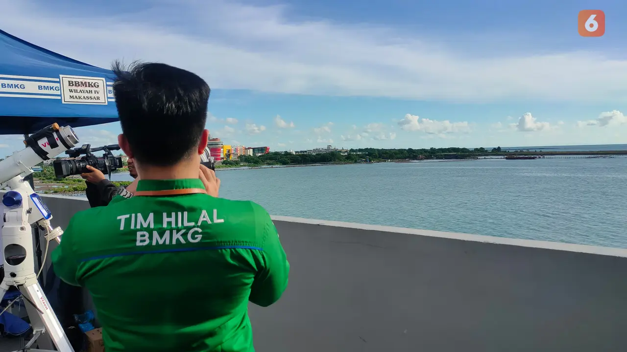 Pemantauan hilal di Makassar (Liputan6.com/Fauzan)