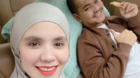 Indra Bekti bersama istrinya, Aldila Jelita (https://www.instagram.com/p/Cn8OoijPvqs/)