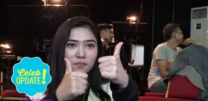 Persiapan Isyana Sarasvati untuk konser tunggal Rossa.