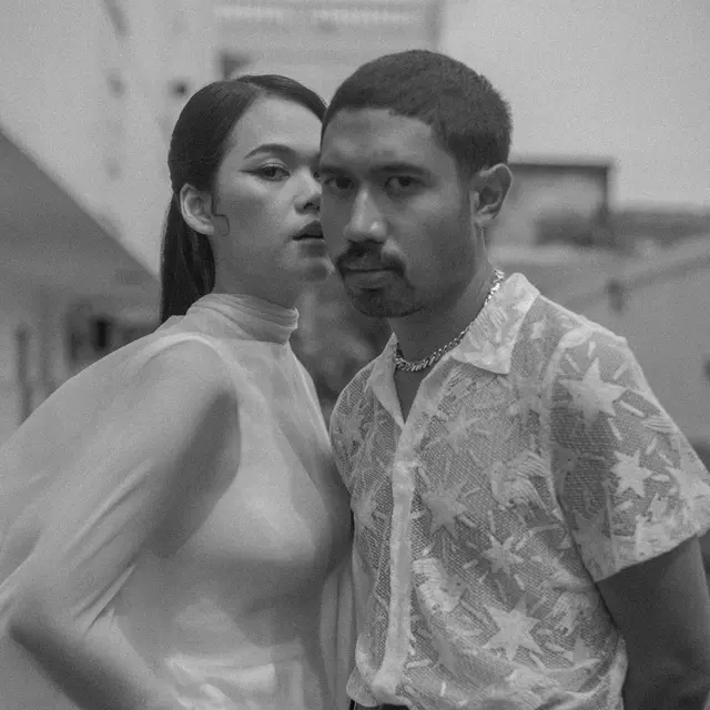 Resmi Menikah, Ini 6 Potret Prewedding Penyanyi Kallula dan Bam Mastro