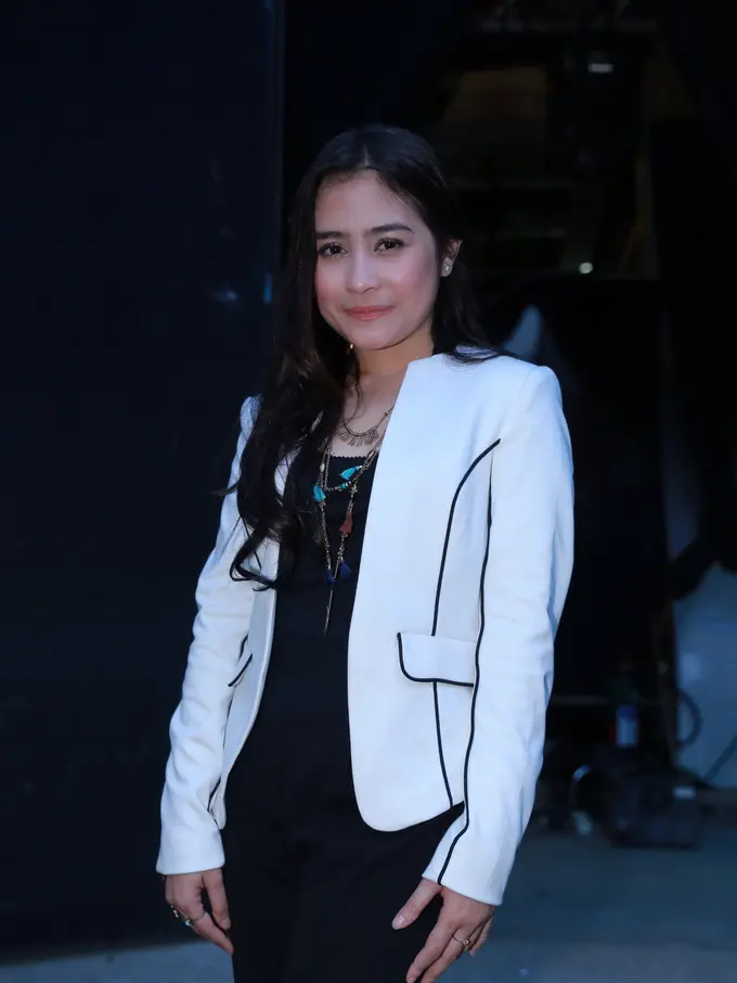 [Bintang] Prilly Latuconsina