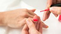 How To Remove Gel Nail Polish Correctly At Home