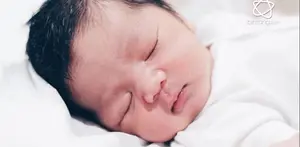 Selamat, Enno Lerian lahirkan putra ke-4nya.