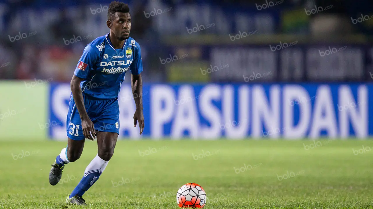 Bola.com Persib Bandung Yanto Basna