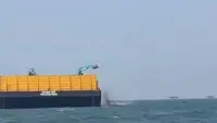 Viral Tongkang Buang Material di Laut Banten, Pemprov Sebut Miskomunikasi