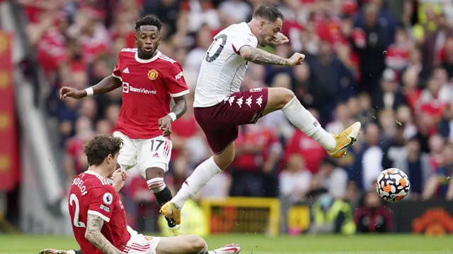 Foto: Bruno Fernandes Gagal Manfaatkan Voucher Penalti, Manchester United Dipermalukan Aston Villa