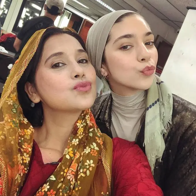 [Fimela] Ayu Azhari dan Isabelle Tramp