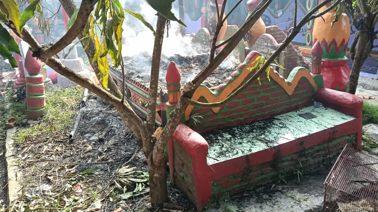 Bangunan Ponpes yang Dibakar Warga. (Senin, 02/12/2024). (Polres Serang).