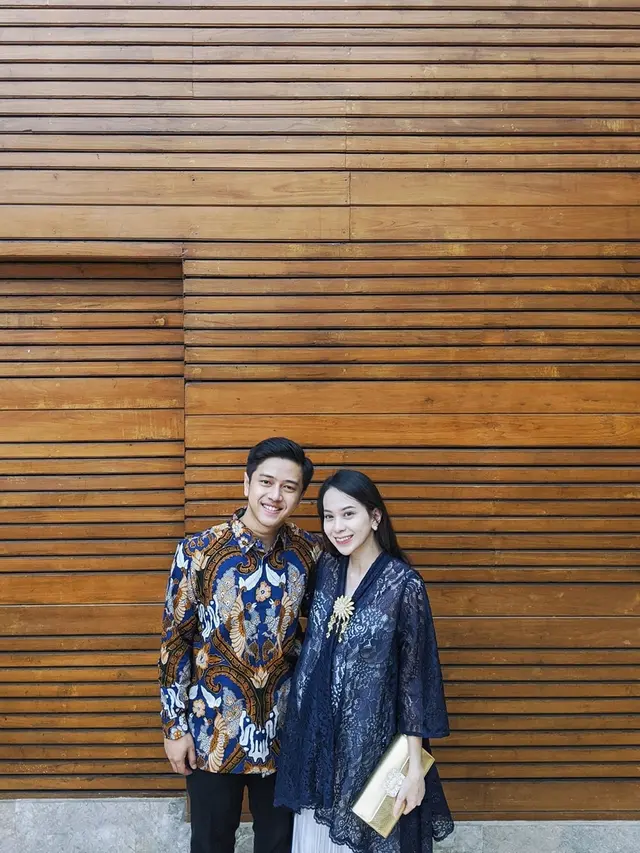 Bersiap Sambut Buah Hati, Ini 6 Potret Kebersamaan Febrian HiVi! dan Istri