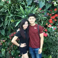 Ini lho Puspa Dewi, wanita berusia 50 tahun yang lagi hebohkan dunia maya. Penampilannya bikin cewek iri. (Foto: Instagram Puspa Dewi)