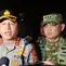 Kapolres Metro Jakarta Pusat Kombes Reynold E.P. Hutagalung saat memantau lokasi bentrok  warga Menteng di Jakarta Pusat. (Liputan6/Rifqy Alief)