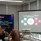 Anbar Jayadi, Outreach and Partnership, Trust and Safety, TikTok Indonesia dalam workshop FORWAT X TikTok yang bertema “Mengulik Lebih Jauh Cara Kerja Algoritma TikTok di Tengah Isu Hangat”. (Liputan6.com/Mustika Rani Hendriyanti)