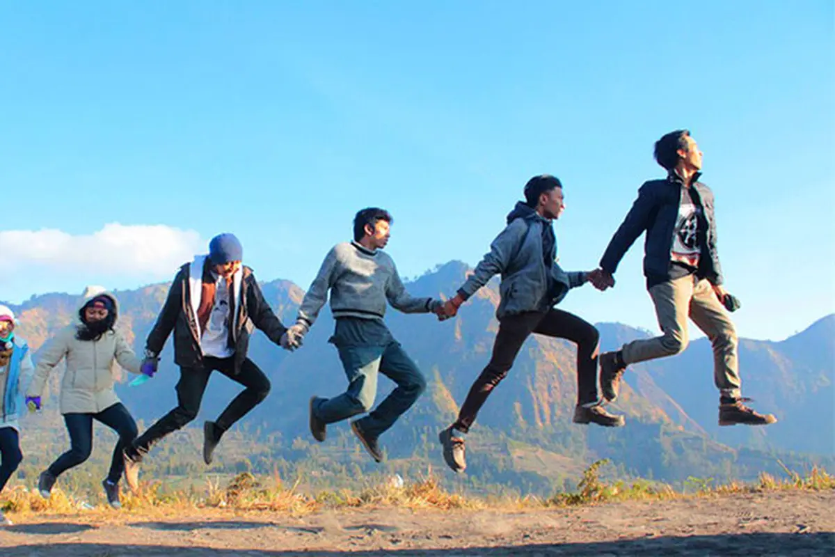 Foto Levitasi