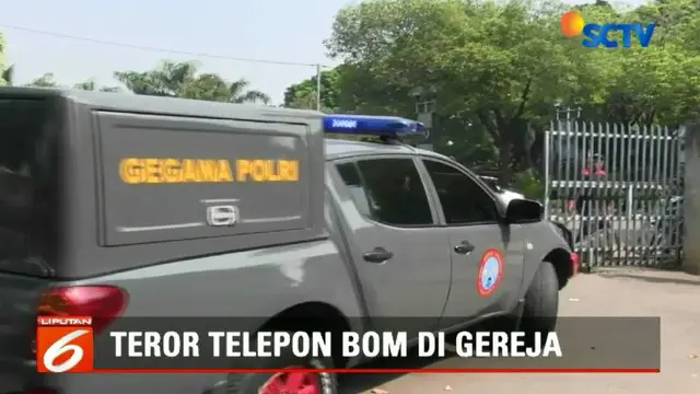 Selain telepon gelap, pihak keamanan gereja sempat melihat orang yang dicurigai membawa tas ransel di depan areal gereja.