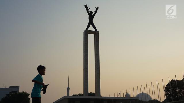 Melihat Interaksi Warga di Taman Lapangan Bante