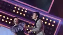 Cemen saat tampil diacara malam puncak penganugerahan Infotainment Awards 2016, yang keenam kalinya. Acara ini disiarkan secara langsung dari Studio 6 Emtek City, Daan Mogot, Jakarta Barat, Jumat (22/1/2016). (Nurwahyunan/Bintang.com)