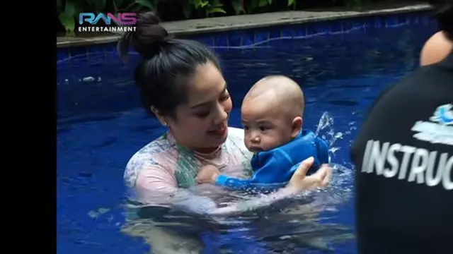 Nagita Slavina dan Rayyanza Malik Ahmad