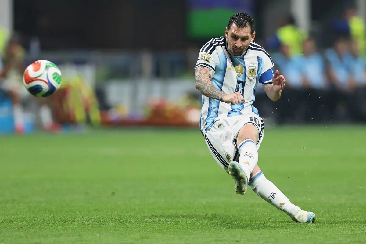 Argentina Menang Dramatis Setelah Tertinggal Dua Gol