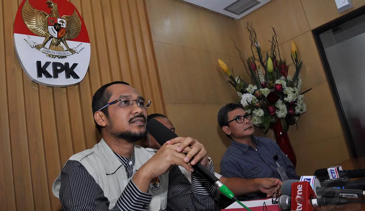 KPK menggelar konferensi pers terkait penangkapan Gubernur Riau di Jakarta, (26/9/14). (Liputan6.com/Miftahul Hayat)