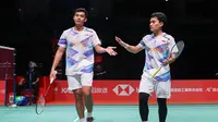 Ganda putra Indonesia&nbsp;Leo Rolly Carnando/Bagas Maulana kalah dari rekannya&nbsp;Fajar Alfian/Muhammad Rian Ardianto di semifinal Kumamoto Masters 2024. Leo/Bagas kalah&nbsp;18-21 dan 13-21 di Kumamoto Prefectural Gymnasium, Sabtu (16/11). (foto: PP PBSI)