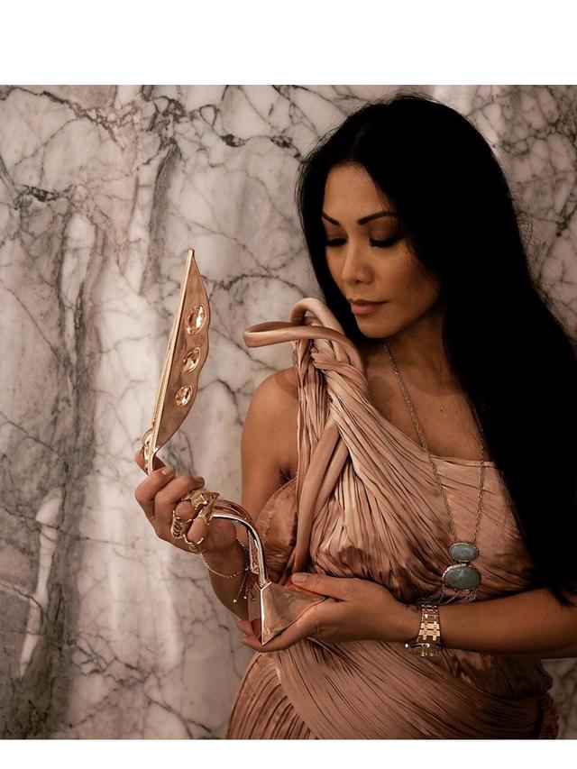 Tak Harus Putih, 7 Artis Cantik Ini Tetap Menawan dengan ...