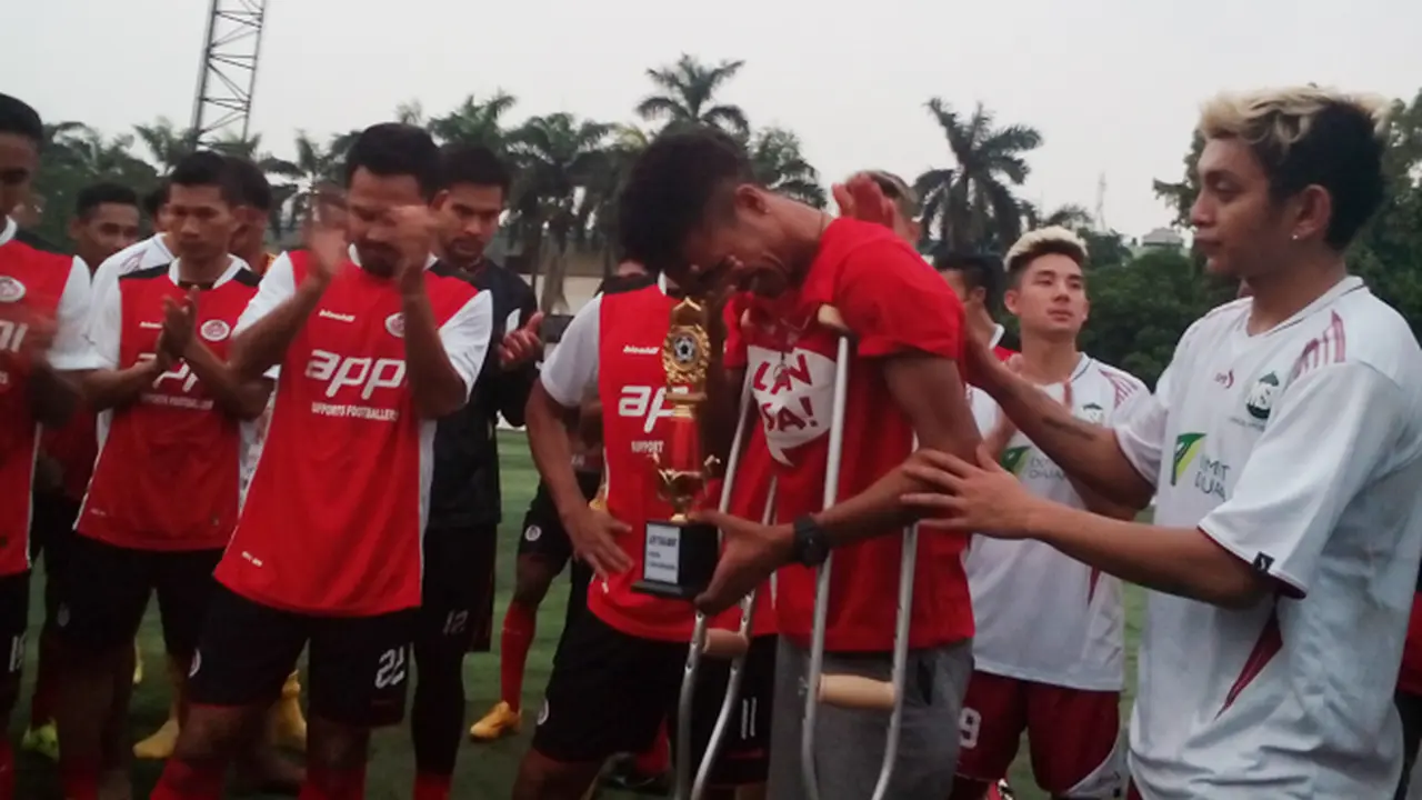Alvin Tuasalamony dan Wajah Pesepakbola Kita