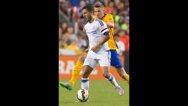 Gol Indah Eden Hazard dengan mengelabui empat pemain Barcelona di turnamen pra musim International Champions Cup 2015.