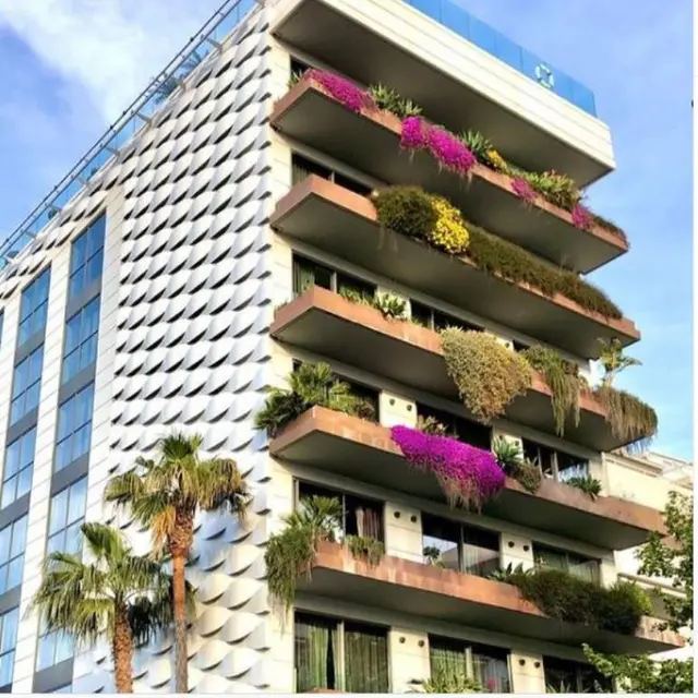 Hotel Milik Lionel Messi di Barcelona Terancam Dibongkar