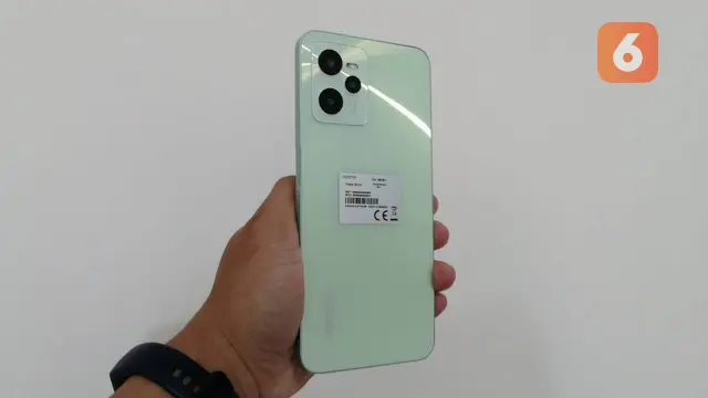 Realme C35