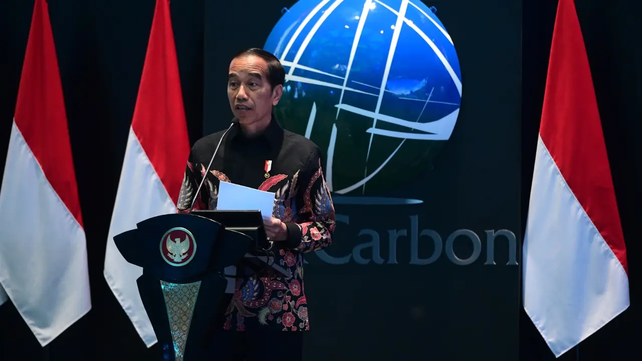 Presiden Joko Widodo (Jokowi) meresmikan bursa karbon (IDX Carbon) di Bursa Efek Indonesia (BEI) pada Selasa (26/9/2023). (Foto: BEI)