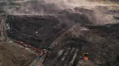 Hari Kedelapan Petugas Terus Padamkan TPA Jatiwaringin
