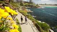 Daripada terus-terusan lari dari kenyataan, lebih baik lari di trek 'jogging' di Sydney ini.