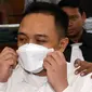 Terdakwa kasus pembunuhan Nofriansyah Yosua Hutabarat atau Brigadir J, Ricky Rizal usai menjalani sidang vonis di Pengadilan Negeri Jakarta Selatan, Selasa (14/2/2023). Majelis hakim menjatuhkan vonis 13 tahun penjara kepada Ricky Rizal. (Liputan6.com/Herman Zakharia)