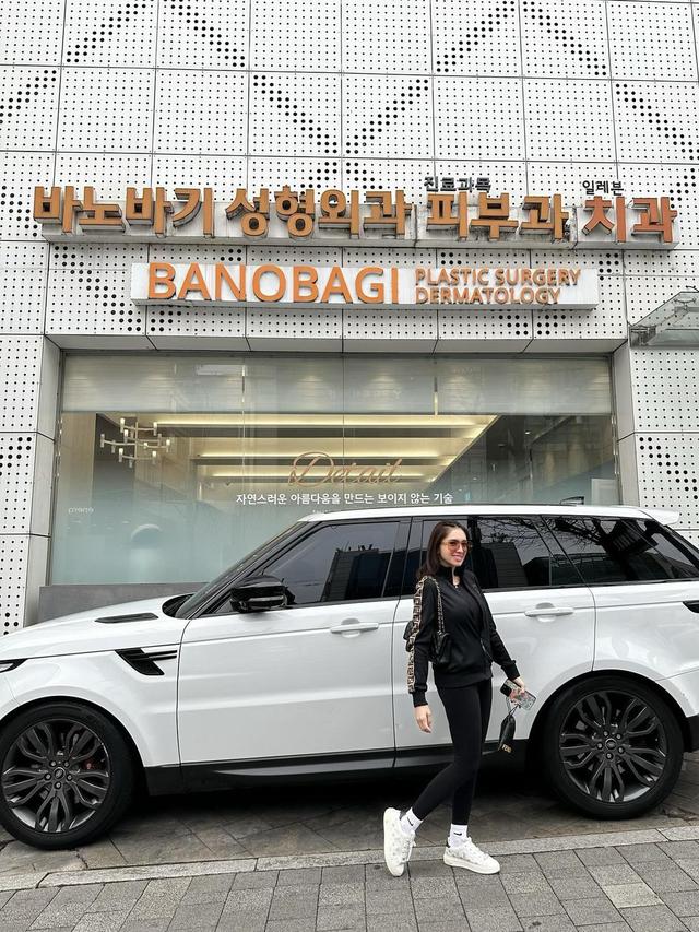 8 Potret Angel Karamoy Jalani Operasi Plastik di Korea Selatan, Curi Perhatian