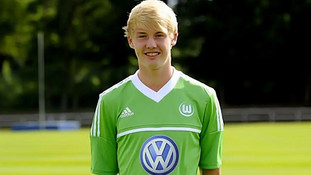 julian-131024b.jpg