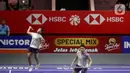 Dalam waktu 48 menit, Apriyani Rahayu/Febi Setianingrum yang baru dipasangkan awal tahun ini menunjukkan kekompakan hingga meraih kemenangan dua gim langsung dengan skor 21-16, 24-22. (Liputan6.com/Herman Zakharia)