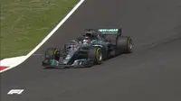Pembalap Mercedes, Lewis Hamilton, saat mengikuti sesi latihan bebas kedua F1 GP Spanyol di Sirkuit Catalunya, Barcelona, Jumat (11/5/2018). (Twitter/Formula 1)