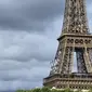 Hasil kamera Samsung Galaxy Z Flip6 untuk zoom Menara Eiffel (Liputan6.com/ Agustin Setyo Wardani)