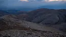 Situs arkeologi Gunung Nemrut di Adiyaman, Turki, 16 September 2021. Situs arkeologi Gunung Nemrut berada di atas gunung setinggi 2.134 meter. (YASIN AKGUL/AFP)