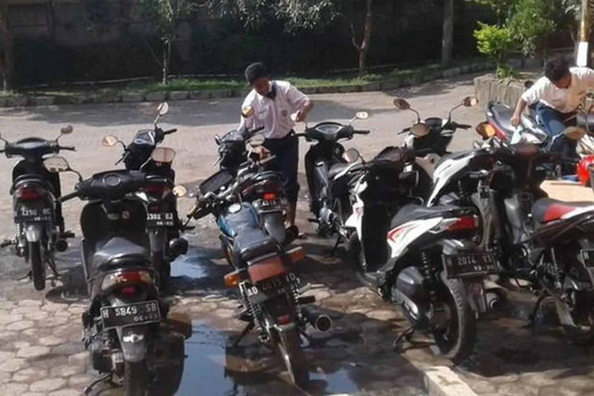 Hari Guru