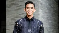 Rizky Ridho Unggah Foto Jadi Model Kemeja Batik, Ramai Komentar Lucu dari Sesama Pemain Timnas Indonesia