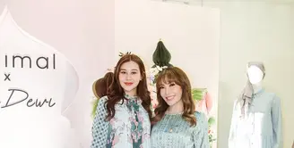 One set full pattern yang dikenakan Aaliyah Massaid juga bisa menjadi pilihan bagi kamu yang ingin tampil praktis tanpa mengorbankan gaya.