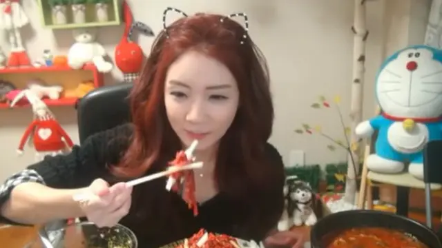 Hobi makan jadi sumber rezeki 3