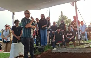 Ivanka Slank Kenang Momen Terakhir Bersama Sang Ibunda