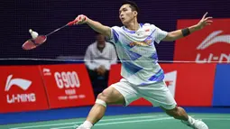 Jonatan Christie berhasil memastikan tiket melaju ke final China Masters 2024. (China OUT/STRINGER/AFP)