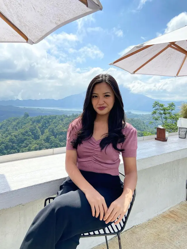 Lintang Aqmarina Kakak Amel Carla
